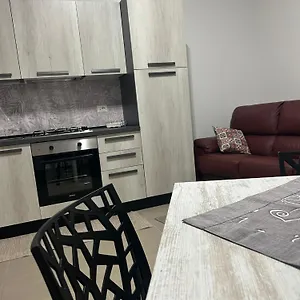 Casa vacanze Homeshop, Agira