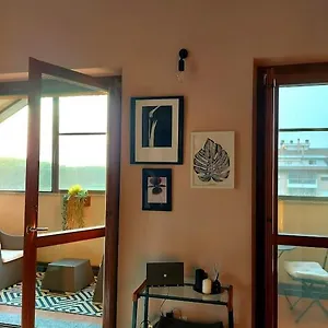 https://appartamento-vistaverde.it-lombardy.com
